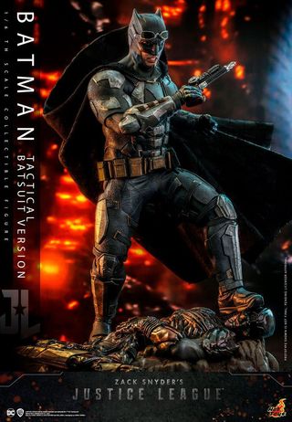 Hot Toys TMS 85 Batman Tactical