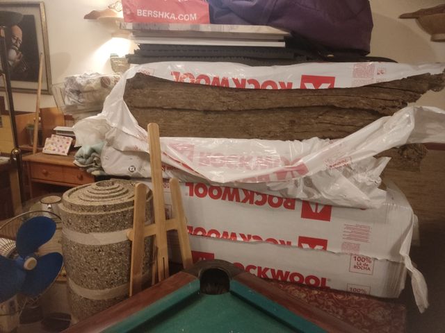 Lana de Roca y Espuma Aislante