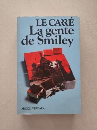 Libro  - La Gente de Smiley