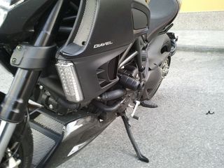 Anticaidas Ducati Diavel