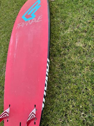 Windsurf in carbonio Fanatic Triwave 79l