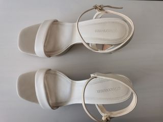 Sandalias plataforma Stradivarius