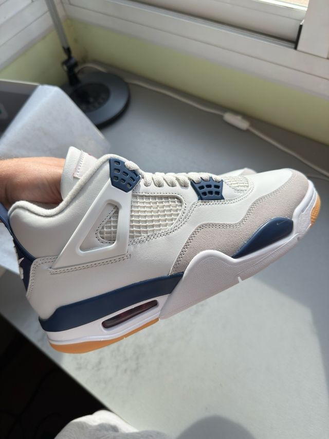 Jordan 4 SB Navy T41