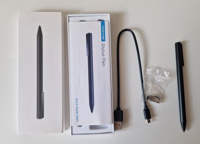 Huawei MediaPad M5 lite con accessori