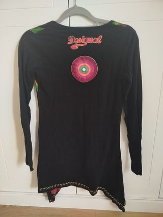 Camiseta larga Desigual