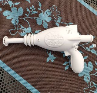 Zap Fallout 4 Nuka Cola Blaster Cosplay 1:1