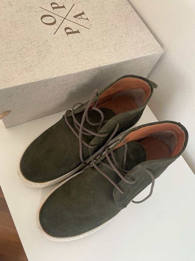 botin marca Popa. tipo ante color verde