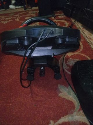 Volante y pedal de coche para videojuego