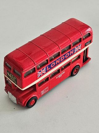 Bus giocattolo Welly Diecast vintage