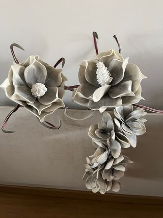 Conjunto jarrón y portavelas