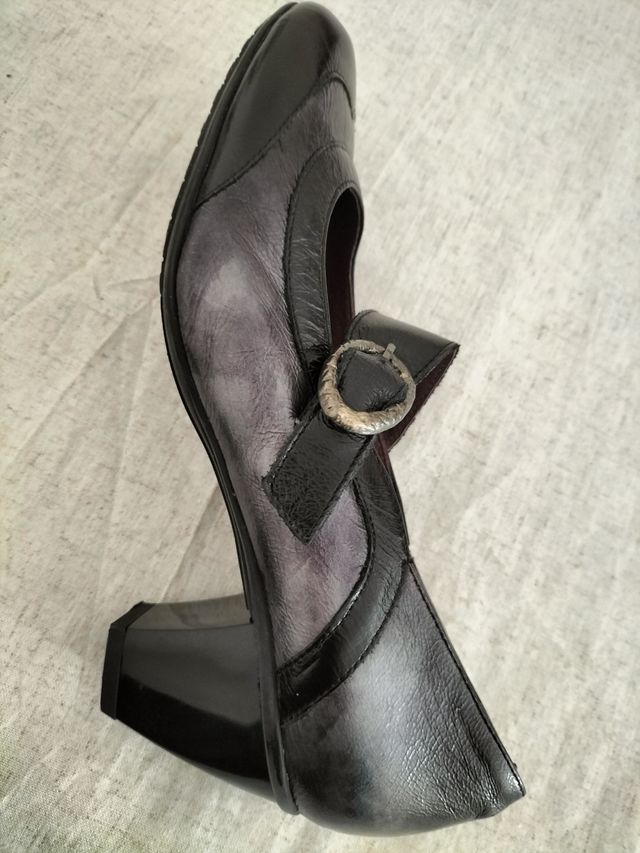 Zapatos núm 38 marca Pitillos