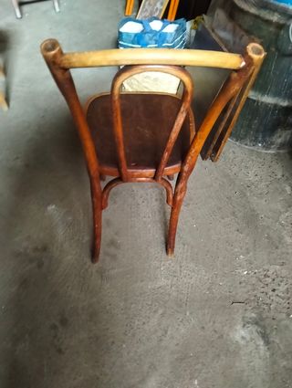 Se vende 2 sillas antiguas
