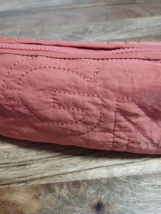 Estuche de maquillaje Mango
