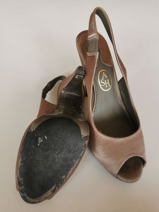 Zapatos de tacon peep toes marca Ash
