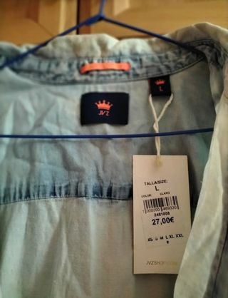 Camisa vaquera azul claro nueva, de chico talla L
