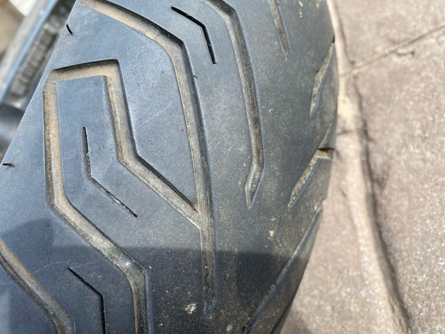 Llantas Yamaha  tmax carburacion