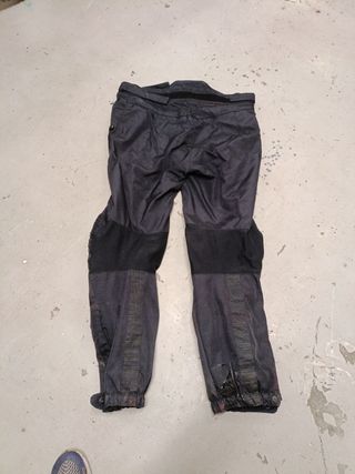 Pantalones cordura