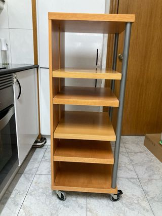 Mueble Hifi con ruedas
No lo envio