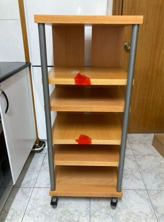 Mueble Hifi con ruedas
No lo envio