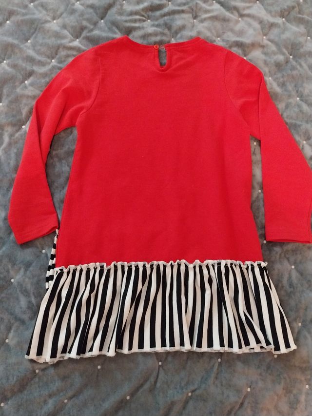 Vestido niña talla 6 años.