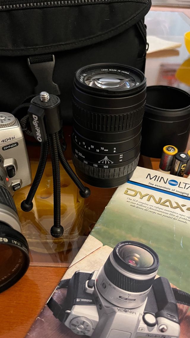 Camara de fotos Minolta Dynax 404  SI