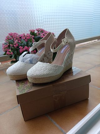 Cuñas zapatos novia
