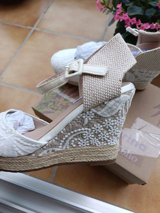 Cuñas zapatos novia
