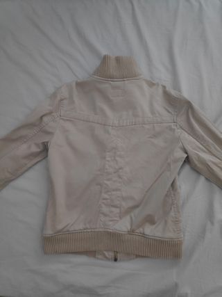 CAZADORA BEIGE  PARA MUJER
