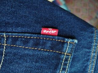 Pantalón jeans Levis 751
