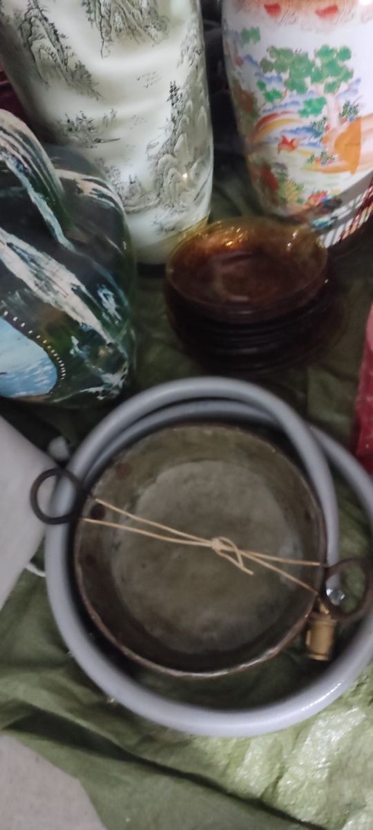 Vaciamos gratis pisos locales bares naves etc