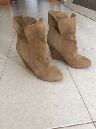 Botines ante natural