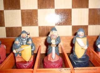 Ajedrez Medieval de porcelana pintando a mano.