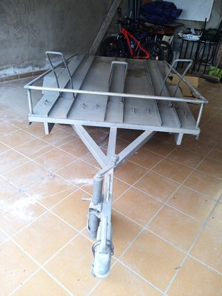 Remolque para 3 motos