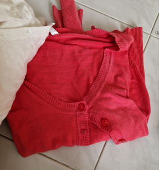 Svendita maglie, top, vestitini, camicie