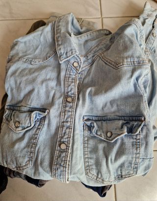 Svendita maglie, top, vestitini, camicie