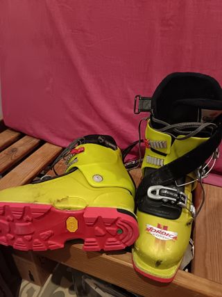 Esquís de travesía