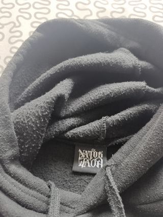 SUDADERA NATOS Y WAOR