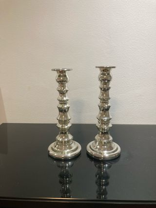 Jarrones y cadelabros
