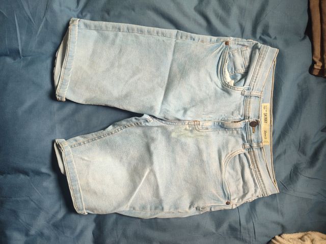 Vaqueros cortos