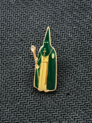Pin nazareno verde Semana Santa