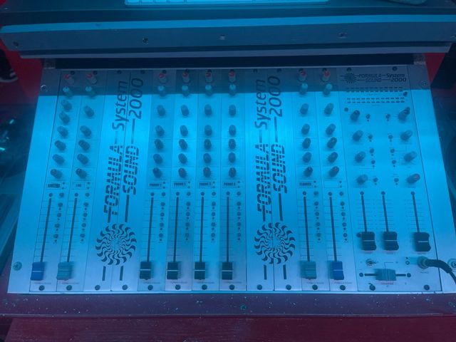 Formula sound system 2000