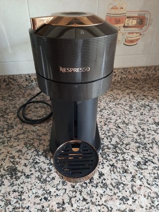 Cafetera Nespresso Vertuo Pop