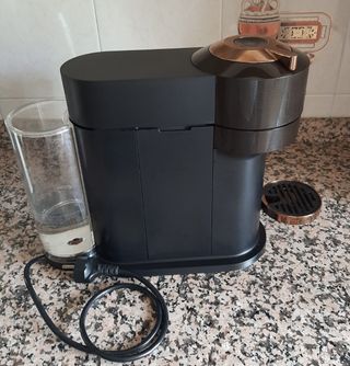Cafetera Nespresso Vertuo Pop