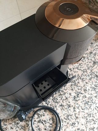 Cafetera Nespresso Vertuo Pop