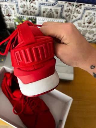 Zapatillas puma rojas