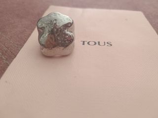 Anillo negro con dorado