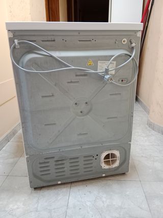 Vendo secadora BALAY de 6 kilos