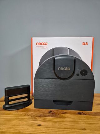 ROBOT ASPIRADOR NEATO D8