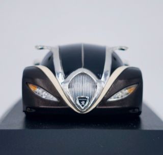 PEUGEOT 4002 CONCEPT CAR 1:43 NOREV 
