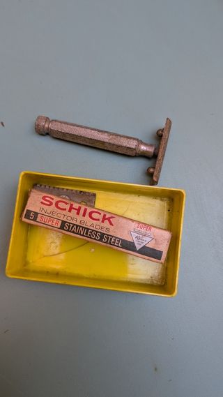 Maquina afeitar antigua